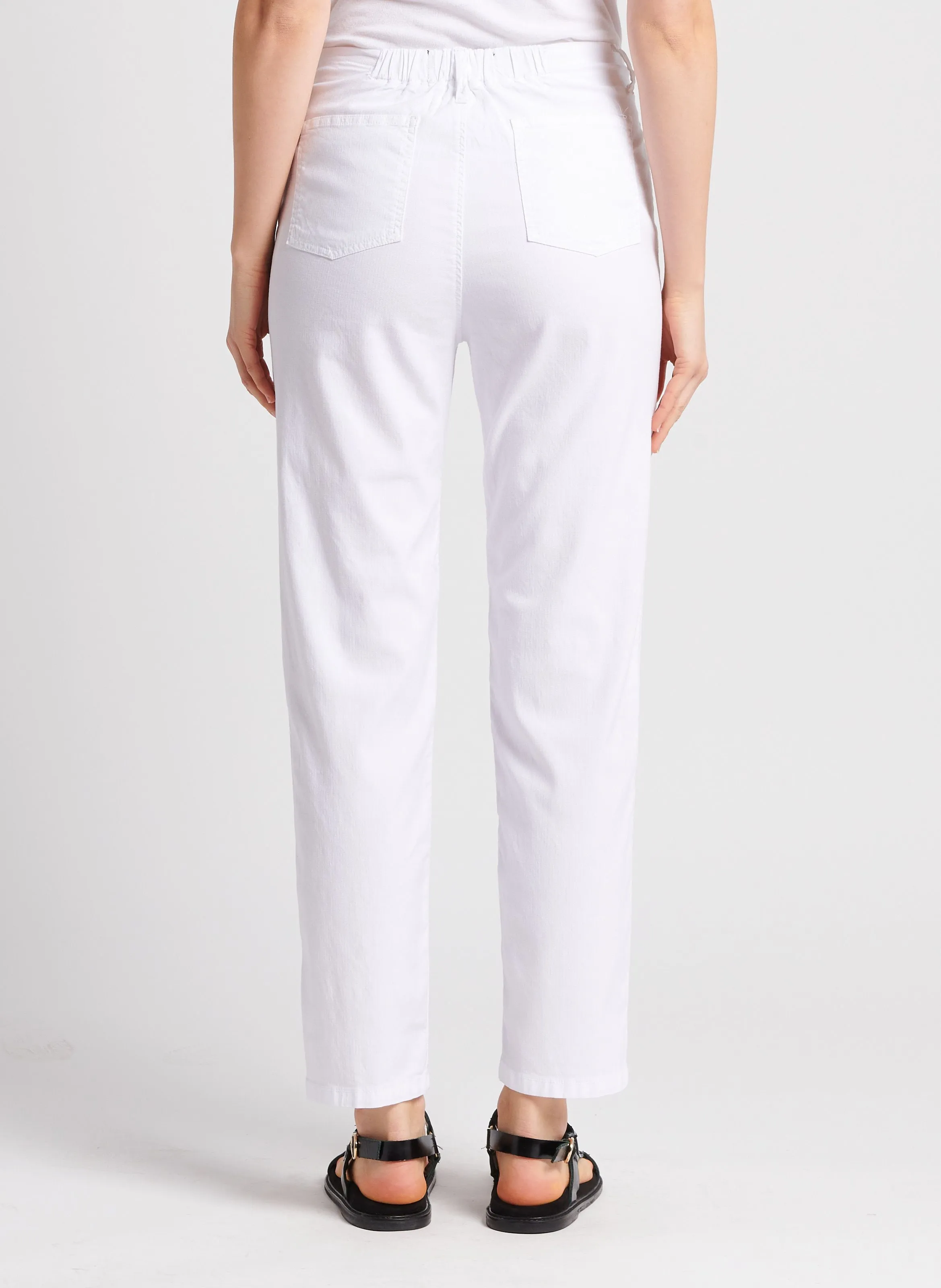 BOMBAY - Pantalón slim fit texturizado de talle alto en blanco