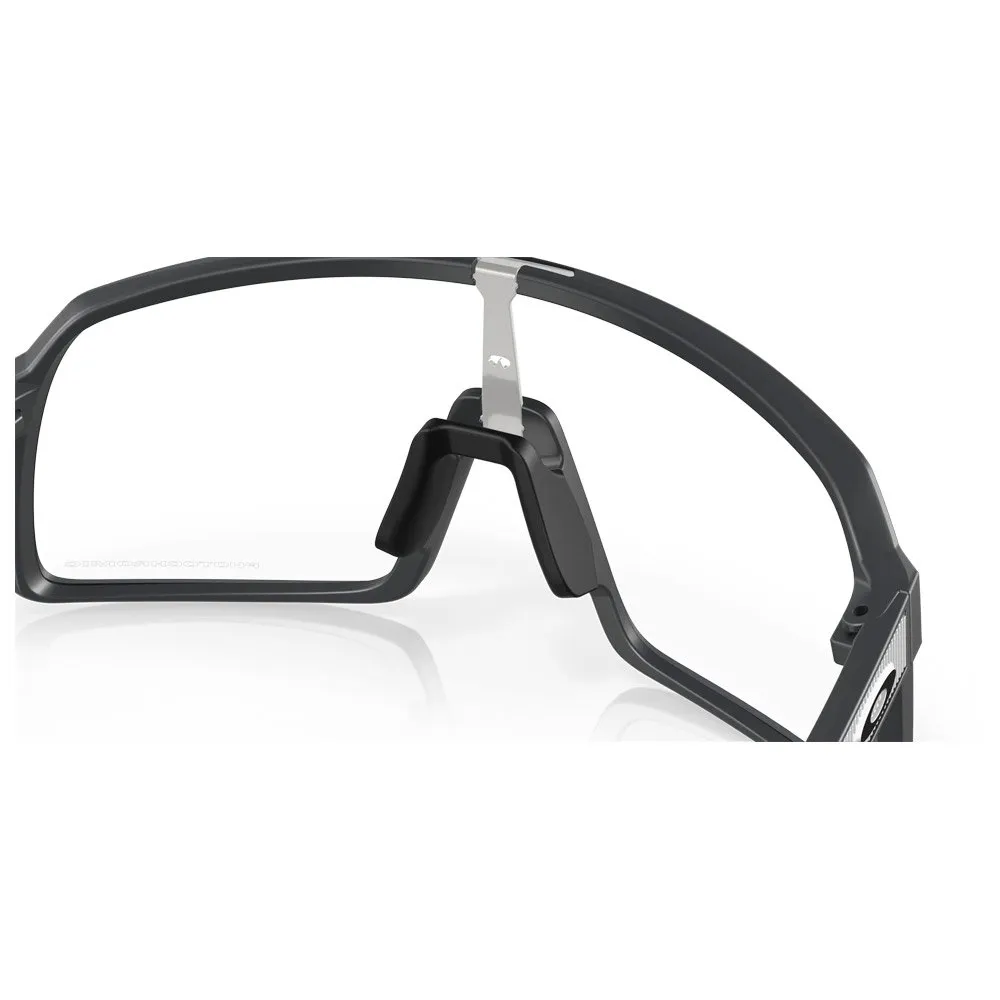 Gafas Oakley Sutro Matte Carbon Clear to Black Iridium Photochromic