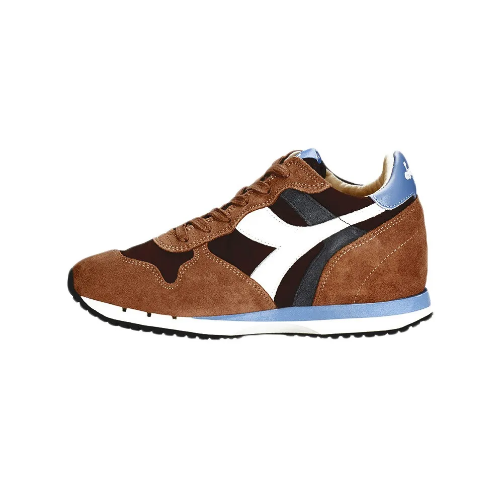 Sneakers Diadora Trident W Nyl 160445 C7141 Color Marrón y Azul